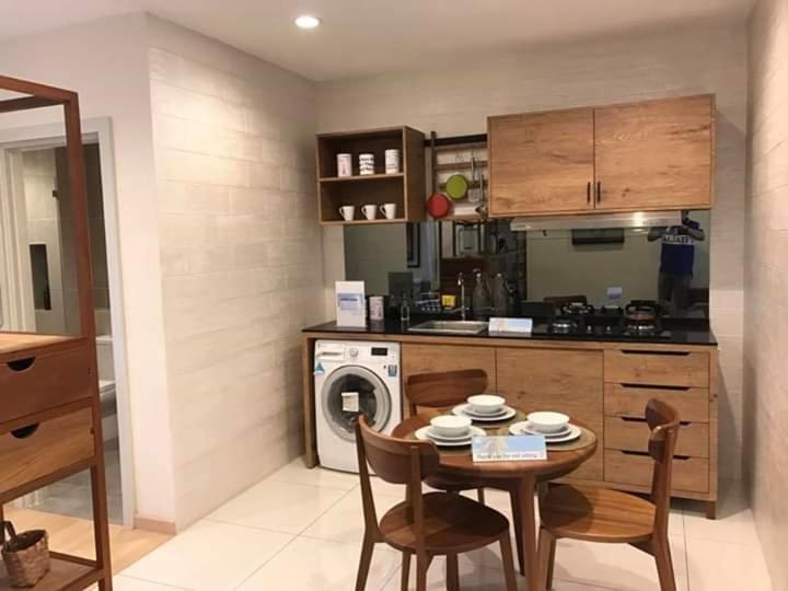 Timurbay Seafront Residence By Hardinahomes Kuantan Bagian luar foto